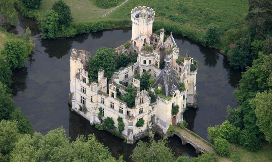 Château de la Mothe-Chandeniers